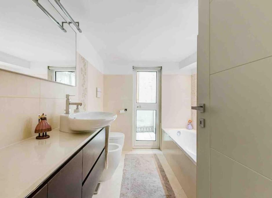 Apartamento Lussuoso Accanto Al Colosseo *
